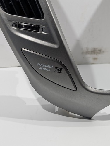 84740-2V110-PD5 2012-2017 Hyundai Veloster Center Dash Vent Trim Bezel Silver - Picture 3 of 14