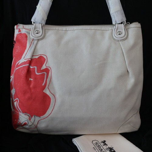 NWT COACH 19029 Poppy Multi Floral Embroidery Sequins Glam Tote Shoulder Bag NEW - Picture 9 of 10