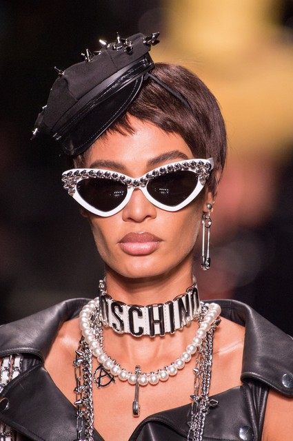 moschino cat eye sunglasses