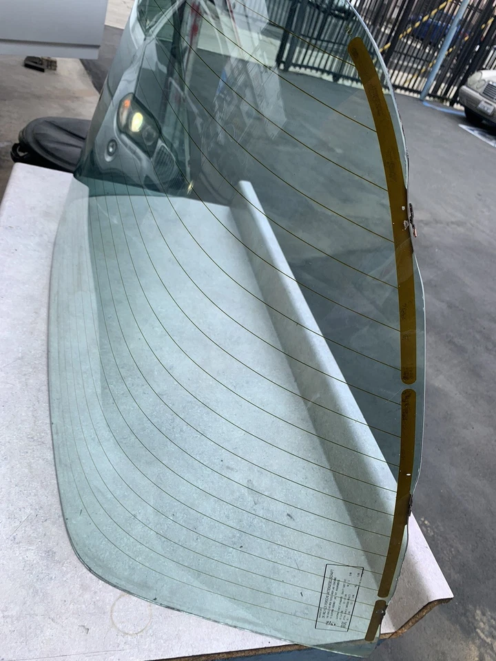 Porsche 911 targa стекло - Изображение 3 из 4