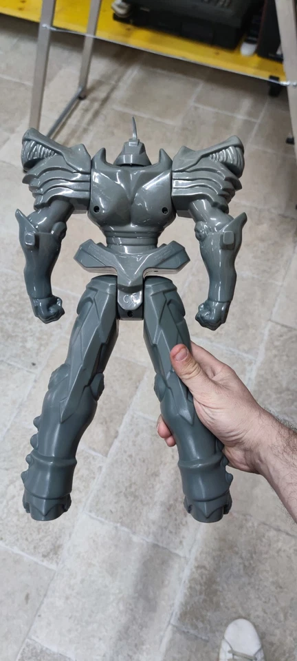 Giocattolo Action Figure Robot Transformers Megatron 40 cm Hasbro film cinema - Immagine 2 di 4