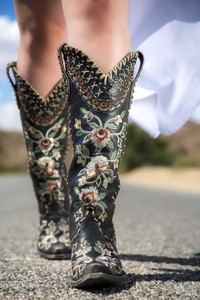 double d ranch almost famous boots