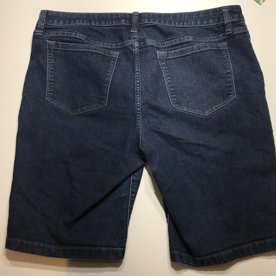 Riders by Lee Womens Mid Rise Bermuda Dark Stone Denim Destroyed Shorts Size 18 - Image 2 of 4