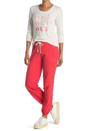 SUNDRY Heart Print Sweatpants In Cherry 