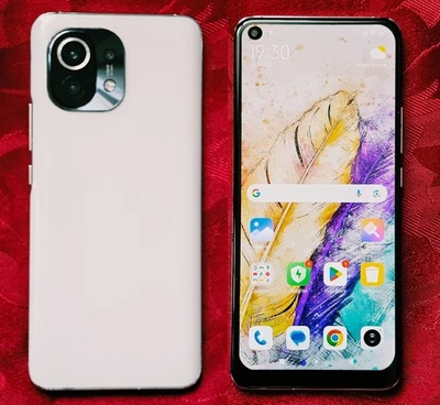 Xiaomi Mi 11 (M2011k2G) 6.81" - 12 Go + 256 Go - Blanc - Double sim/ débloqué - Photo 1/4
