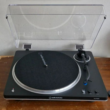 Audio-Technica AT-LP70XBT-BS Bluetooth Stereo Turntable - Black/sliver Used c