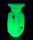 Fenton Dave Fetty 1976 Custard Hanging Heart Pinched Vase-Marked.  CRE top.GLOWS
