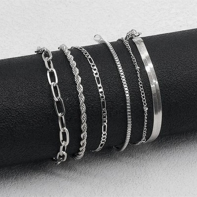 Modisches MultiTextur goldfarbenes geschichtetes Armband Set für alle Anlässe
