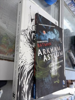 Batman Noir & Arkham Asylum Bundle Book