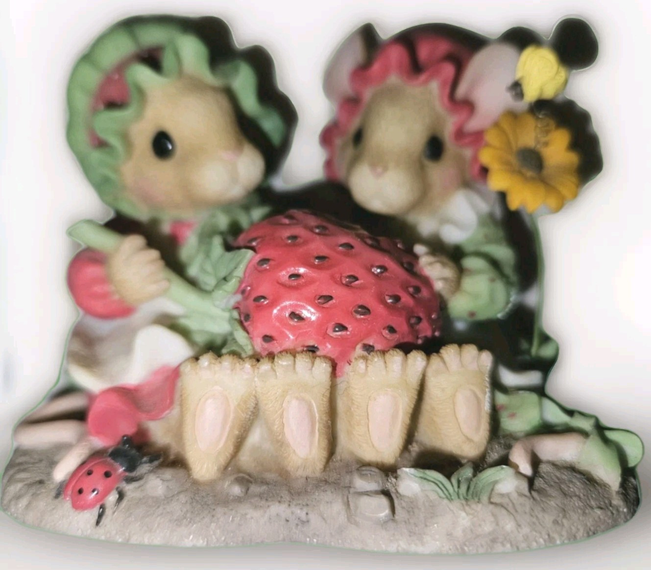 Priscilla Hillman Mouse Tales Strawberry Shortcake #295825 Enesco