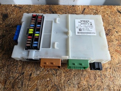 Volvo 7G9T-14C256-FA S80 V70 CEM Central Electronic Module 2006-11   C38