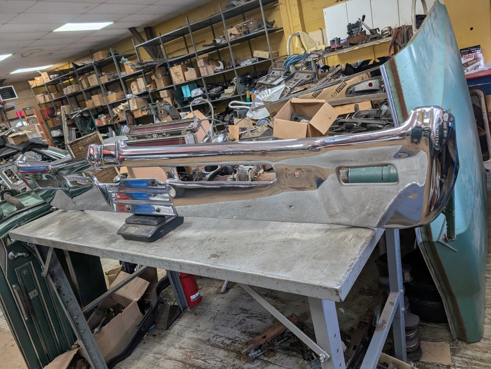 Buick 1968 parachoques delantero Electra Lesabre Wildcat cromado Foto 2 de 4