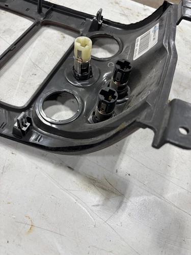 02-09 GMC Envoy Dash Trim Bezel Radio Heater Climate Control Vent OEM 15124582 - Picture 9 of 12