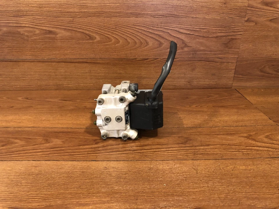 VOLKSWAGEN EUROVAN 1993 ABS BOMBA DE FRENO SISTEMA ANTIBLOQUEO MÓDULO 0265201037 OEM Foto 2 de 4