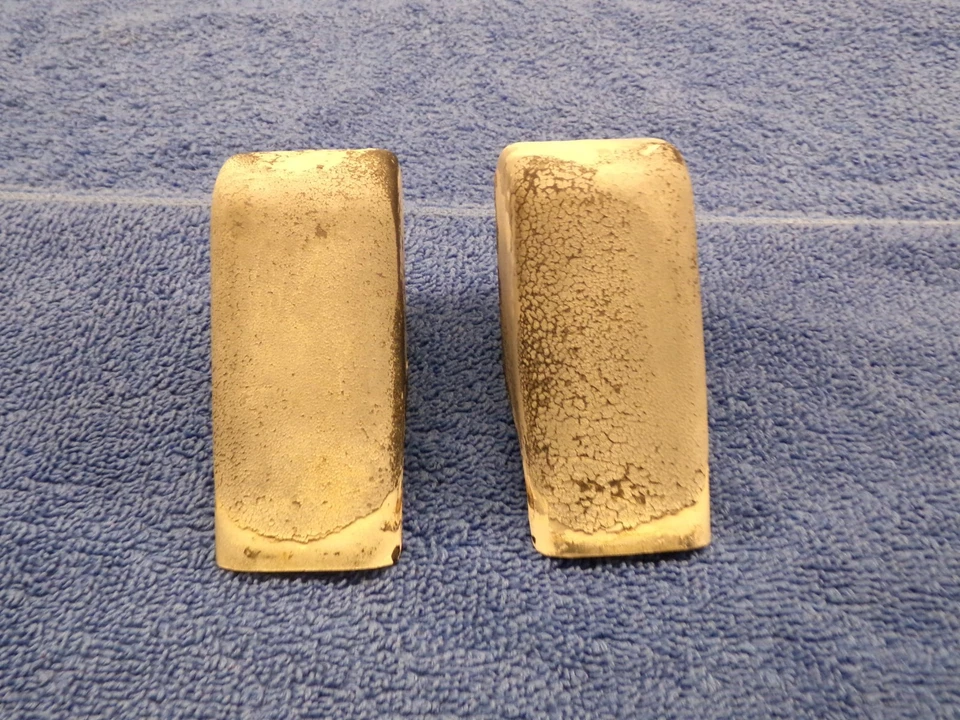 1973 - 1977 Chevy El Camino GMC Sprint Tail Gate Tailgate Hinge Covers Trim 73 Foto 3 de 4