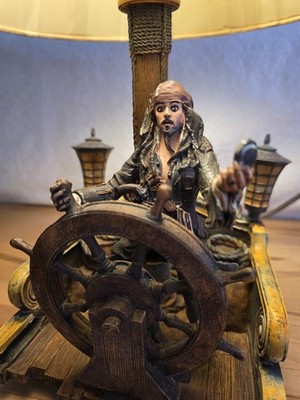 Disney Jack Sparrow Pirates of the Caribbean Table Lamp w/ Shade, Model 11324