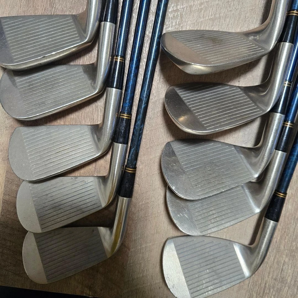 MARUMAN GUINNESS TOUR Iron Set 3-PW-AW-SW(10Clubs) Flex R Regular Shaft : Carbon - Image 4 of 4