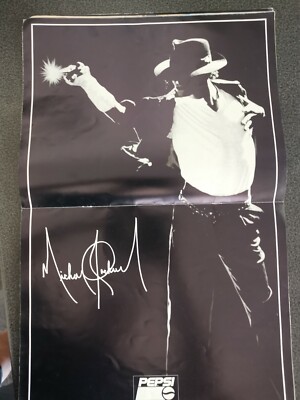 Michael Jackson Pepsi Presents Dangerous Tour Book - 1992 | eBay