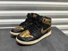 Nike Air Jordan 1 Retro High OG Youth Size 6.5Y Black Metallic Gold FD1437-071