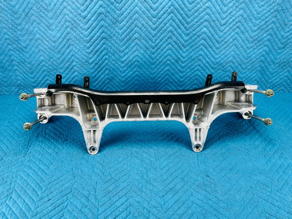 Lexus LS400 Front Crossmember Sub-Frame w/ Mounting Bolts 1995