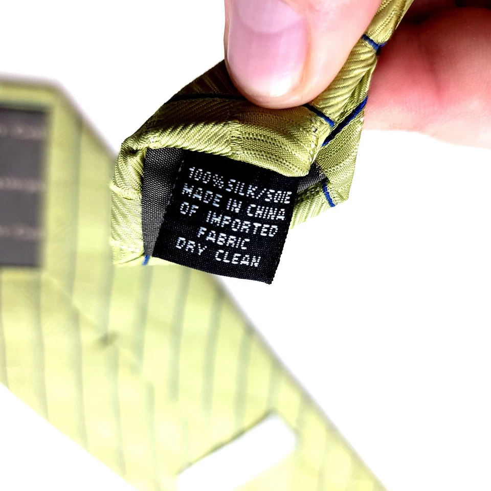 Corbata ancha de seda tejida azul lima de Calvin Klein Foto 4 de 4