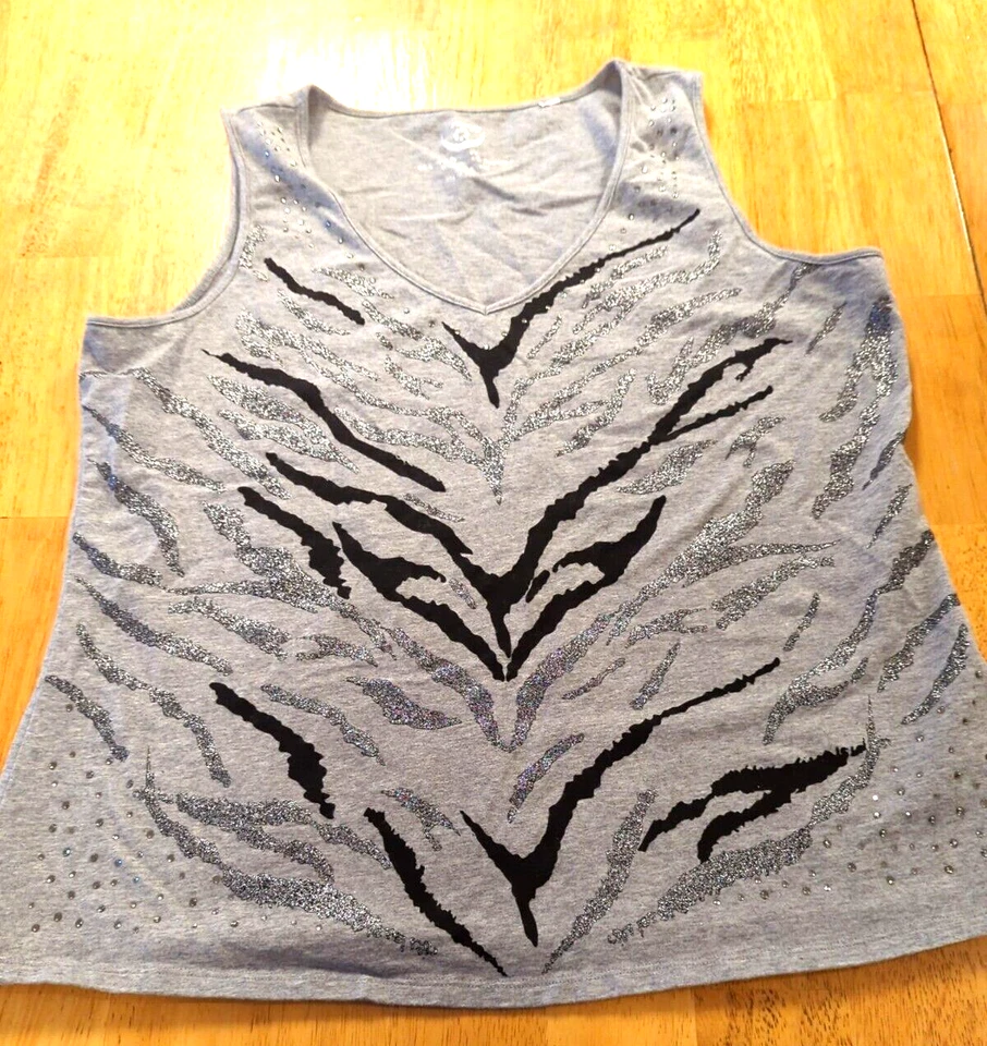 Chicos Zenergy Tank Top Animal Print rhinestone Size 2 L-XL  Mob Boss glitter - Image 4 of 4
