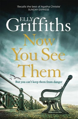 Elly Griffiths | Now You See Them | Taschenbuch | Englisch (2020) | 368 S.