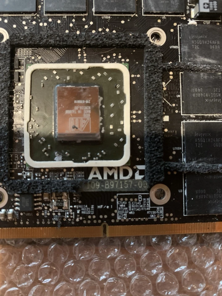 carte graphique AMD ATI RADEON HD 5750 - Photo 2/3