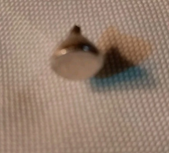 Corbata o colgante o dije Hershey's Kiss para adultos unisex 10 mm Foto 2 de 4