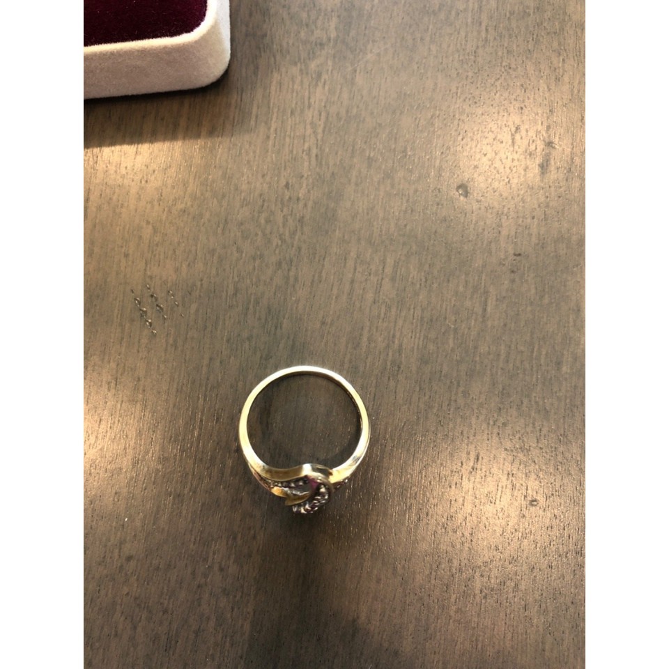 Ladies 10K Solid Gold Vintage “Swirling In The Wind” Ring Size 7.5 ...