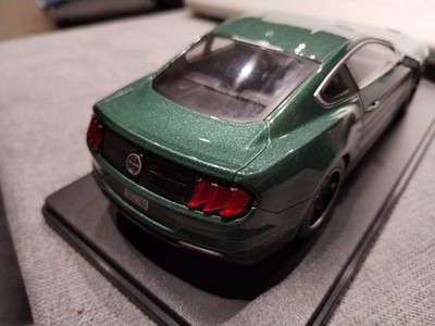 Ford Mustang Shelby GT350 (2019) 1/43 New in box diecast model Ford Mustang Shelby GT350 (2019) 1/43 New in box diecast model