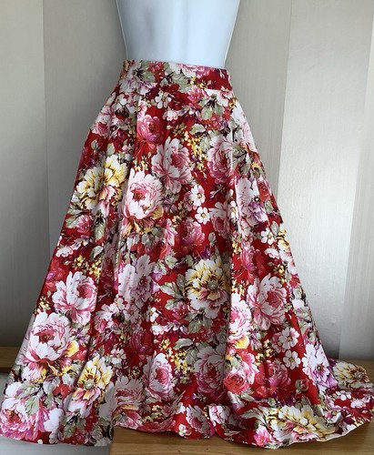 Lindy Bop Red Mix Bold Floral Cotton Very Full Skirt Size 22 - Picture 3 of 7