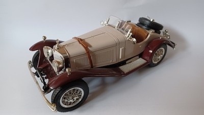 BBURAGO MERCEDES BENZ SSK von 1928 - 1:18 neuwertig REVELL-SOLIDO-MAISTO