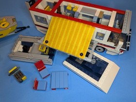 LEGO CREATOR 3 in 1: Vacation Getaways - Set 31052 Complete No Instructions