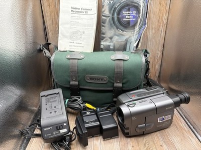 Sony CCD-TRV30 Handycam 12x Zoom Video 8 Camcorder Bundle Tested