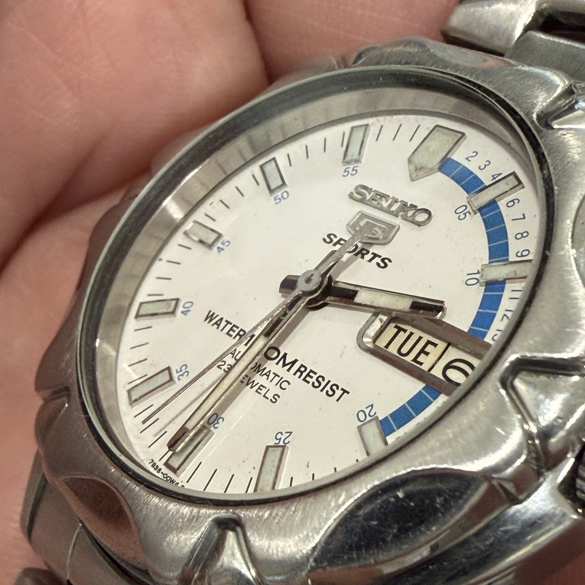 Vintage Seiko 5 Sports Automatic Speedracer Men's Watch DayDate