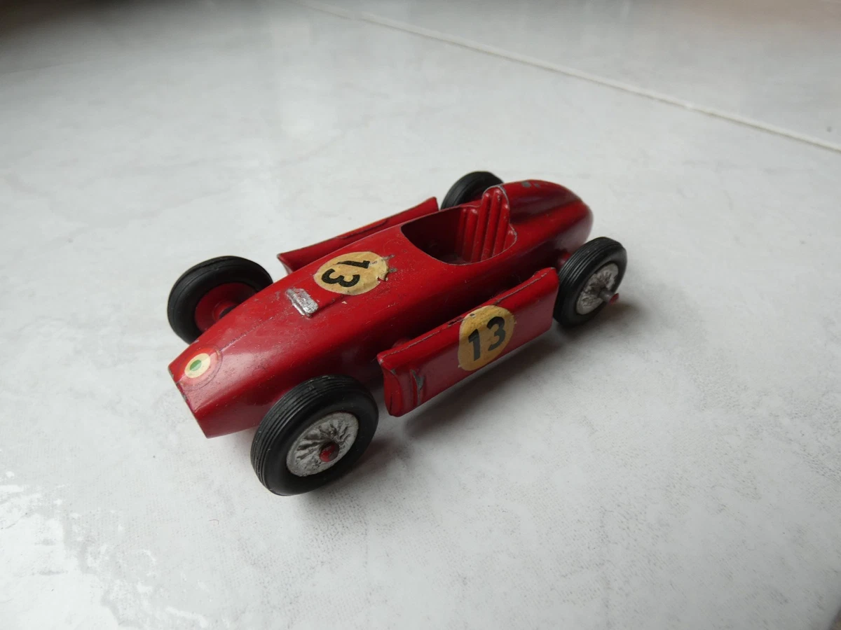 mercury Bertone Carabo miniature 1/43 eme réf 303 boite vitrine vintage Italy