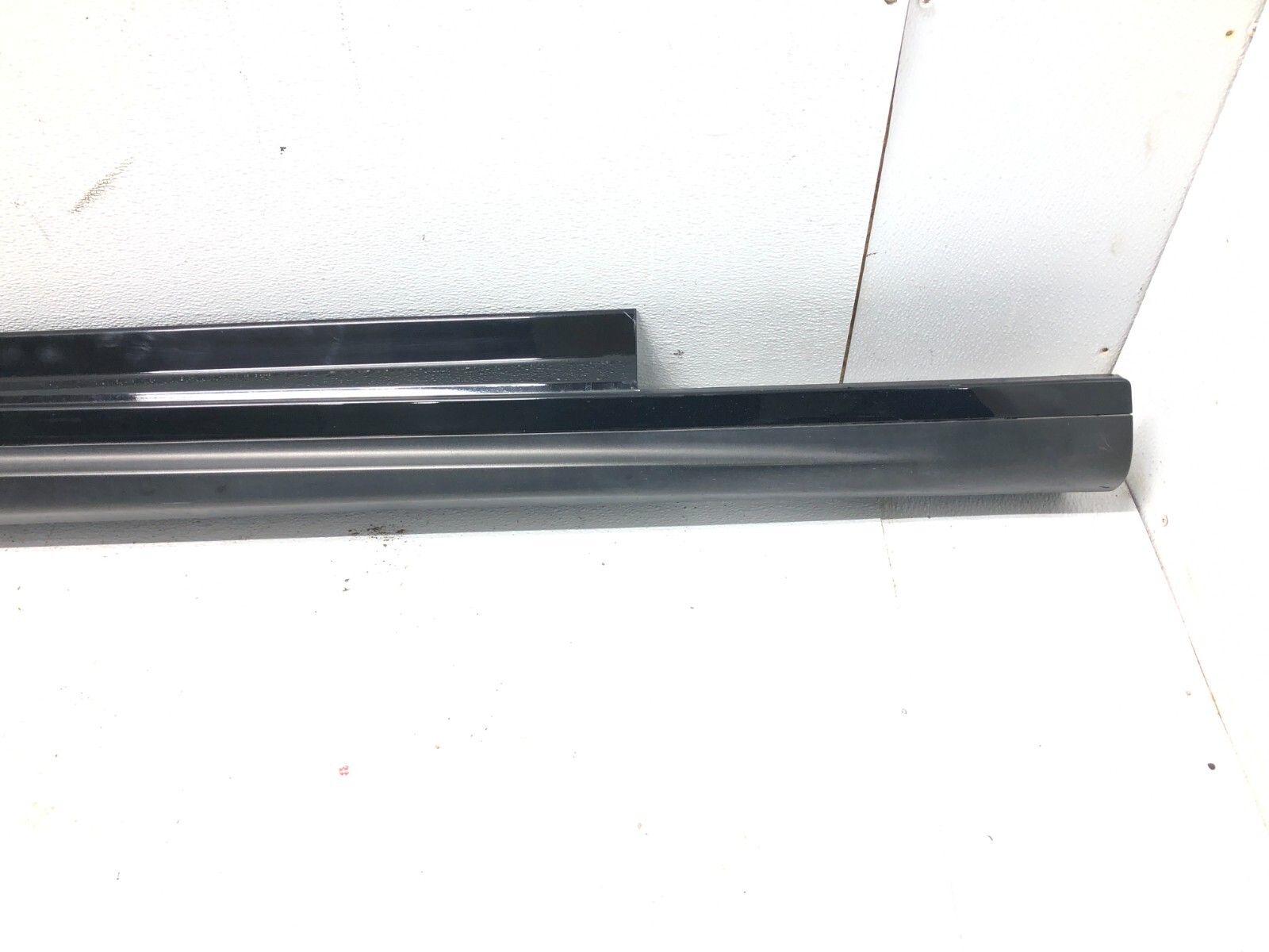 2014-2024 MASERATI GHIBLI S RIGHT PASS SIDE SKIRT ROCKER PANEL OEM NERO BLACK