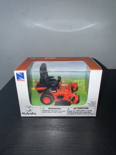 Nuevo cortacésped Ray Kubota Pull Back Action Z700 Zero Turn SS-33287 - Imagen 2 de 5