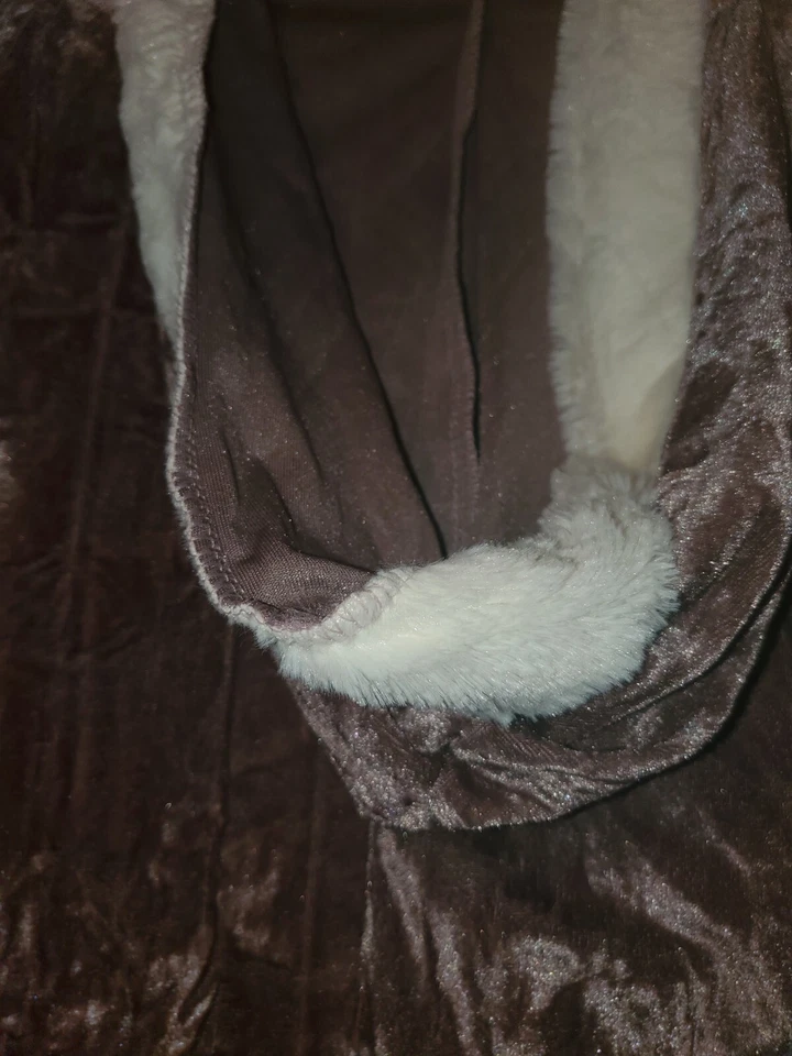 sexy MOMENTOS ELEGANTES PRINCESA ÁRTICA NATIVA AMERICANA de Alaska ESQUIMAL nieve DISFRAZ Foto 2 de 4