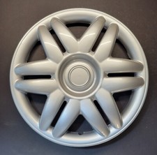 One Wheel Cover Hubcap Fits 2000-2001 Toyota Camry 15 Silver 12 Spoke Snap-on One Wheel Cover Hubcap Fits 2000-2001 Toyota Camry 15 Silver 12 Spoke Snap-on