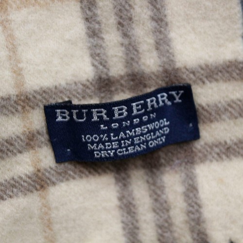 Sciarpa Burberry 100% lana merino beige fantasia tartan 130x22,5 Unisex - Foto 2 di 6