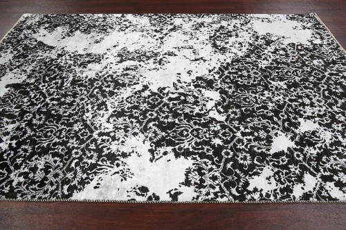 Versace Design Abstract Wool/ Silk Hand-knotted Area Rug BLACK SILVER 6x9 Carpet - Picture 9 of 12
