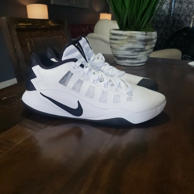 Nike Hyperdunk 16 Low Basketball Shoes White Black For Sale Online Ebay