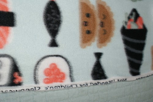 Happy Sushi Blizzard Vliesstoff 1,5 YD x 58" Nähen Handwerk NEU schneller Versand - Bild 4 von 5