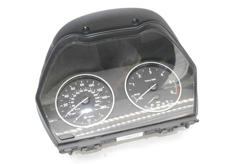 BMW X1 F48 xDrive 20 d Kombiinstrument 9295445 8794209 2.00 Diesel 29781449