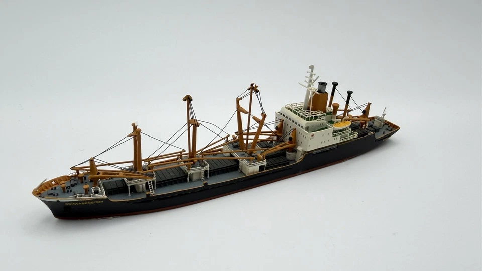Karat C 75 Schwabenstein German 1968 Frachter Maßstab 1:1250 Waterline Schiffsmodell