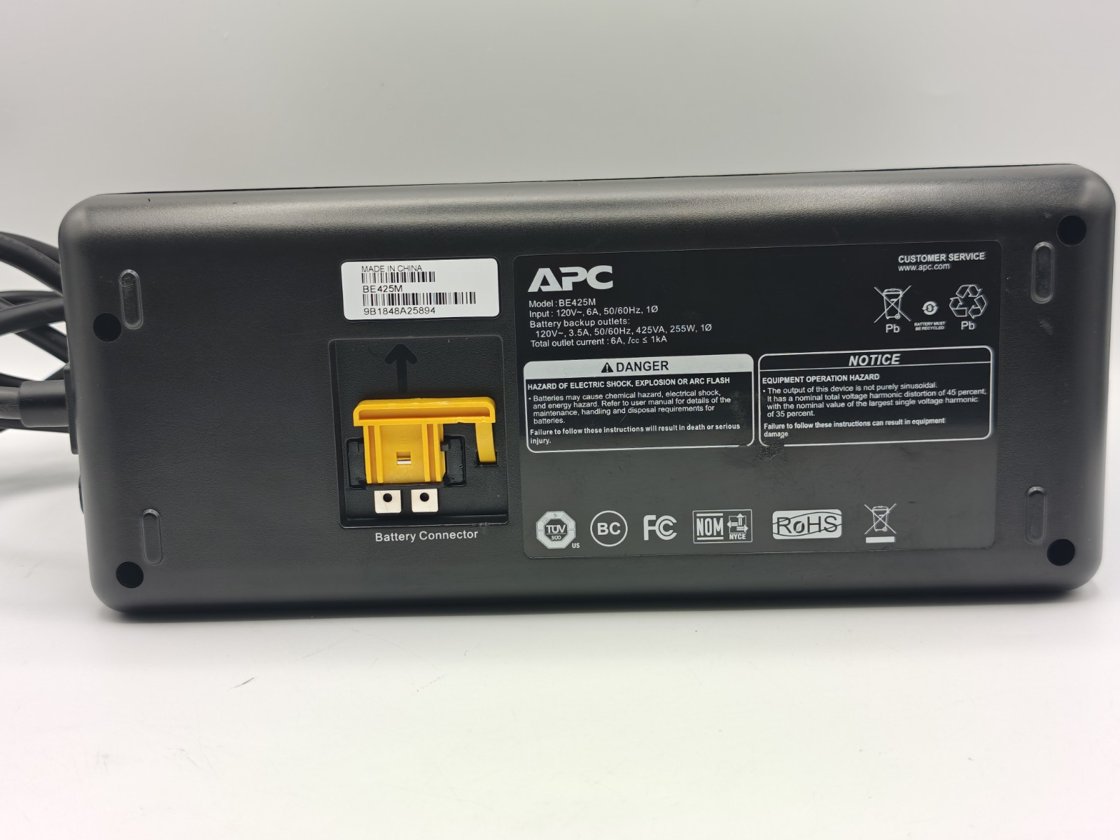 APC Uninterruptible Battery Backup BE425M 6 Outlet 120V No Battery Included
