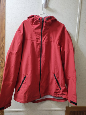 Wrangler ATG Windbreaker Rain Jacket Hooded All Terrain Gear Men's L Red  Clean