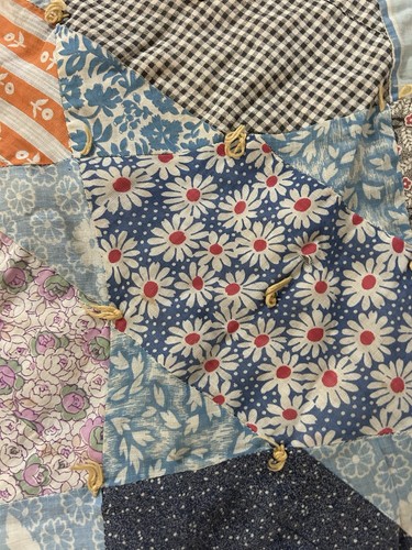 Vintage Quilt Handmade Patchwork Cutter Antique Cotton Batting Tied Hand Sewn - Picture 9 of 10